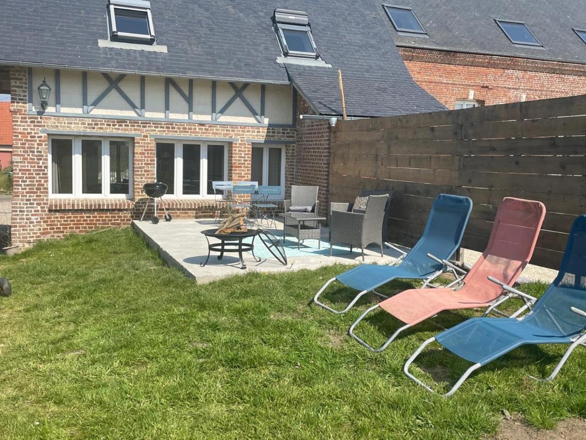 Le Clos Charmaine Auquemesnil ภายนอก รูปภาพ